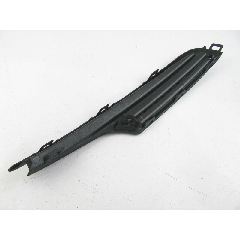 Grille Driver Side Outer Volkswagen Golf Sportwagen 2015-2017 Without Chrome Strip , VW1038139