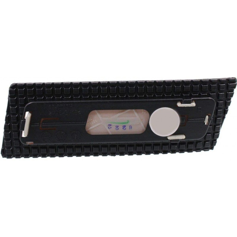 Reflector Front Passenger Side Audi A4 2005-2008 Capa , Au2557100C – Hunt Parts