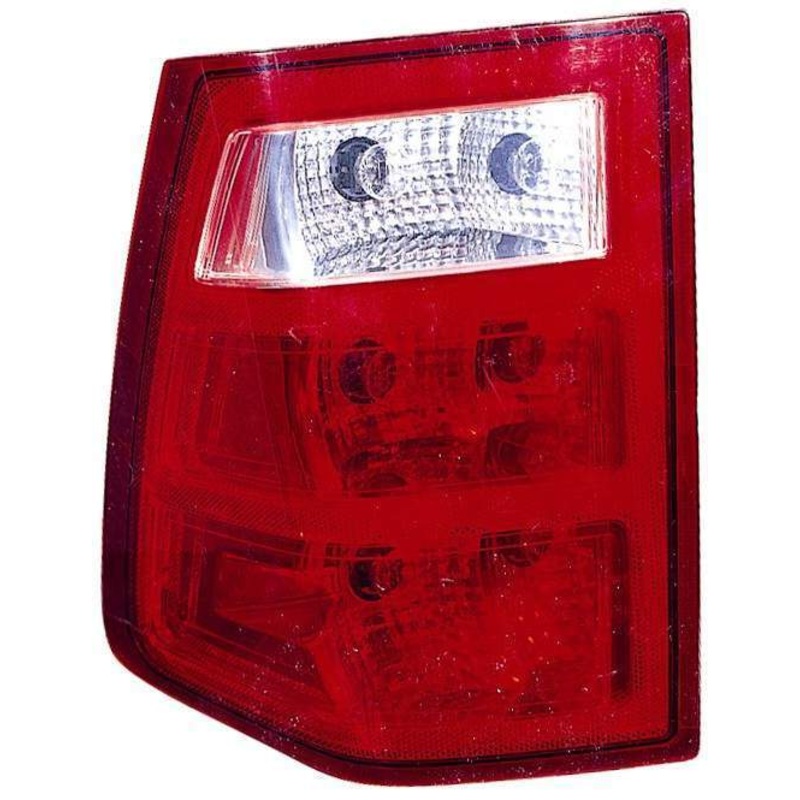 Tail Lamp Driver Side Jeep Grand Cherokee 2005-2006 Capa – Hunt Parts