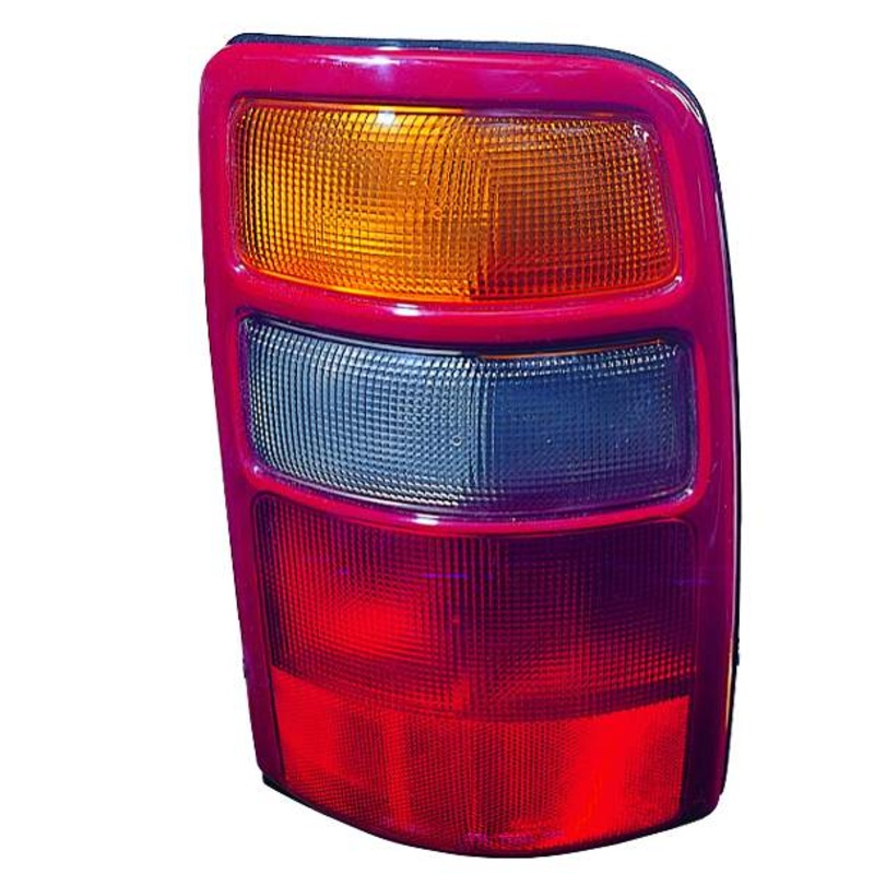 Tail Lamp Passenger Side Chevrolet Tahoe 2000-2003 Capa – Hunt Parts