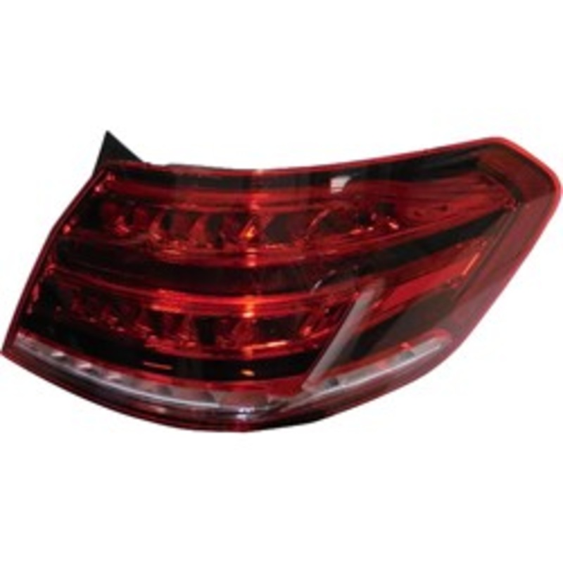 Tail Lamp Passenger Side Mercedes E250 2015-2016 Sedan /Hybrid Capa , Mb2805112C – Hunt Parts