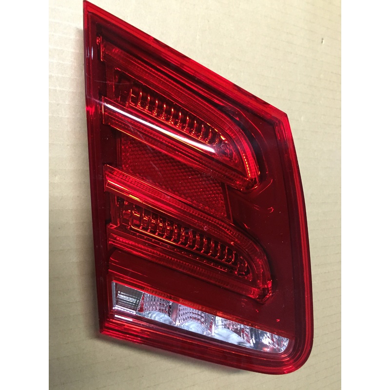 Trunk Lamp Passenger Side Mercedes E250 2015-2016 (Backup Lamp) Sedan /Hybrid Capa , Mb2803109C – Hunt Parts