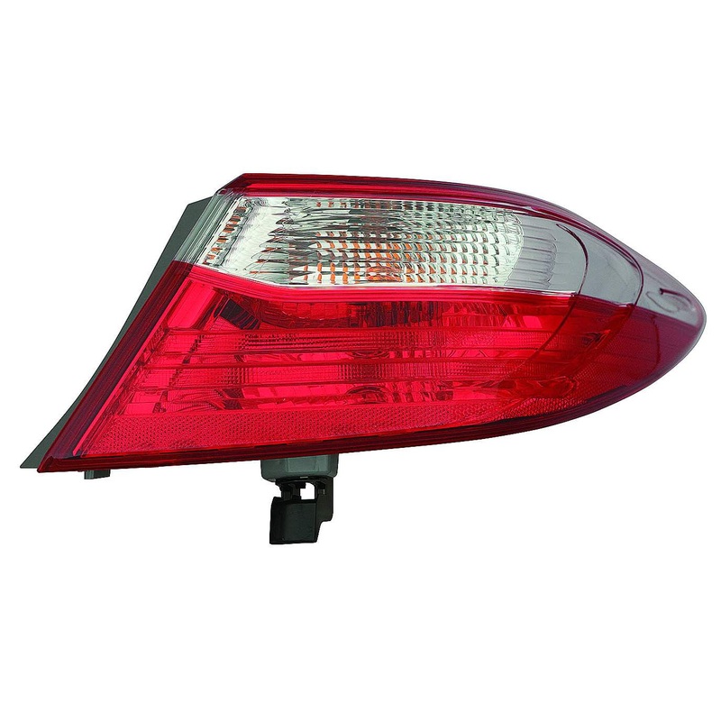 Tail Lamp Passenger Side Toyota Camry 2015-2017 Capa – Hunt Parts