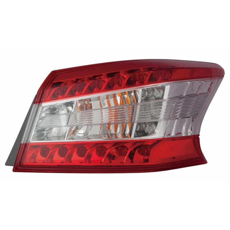 Tail Lamp Driver Side Nissan Sentra 2013-2015 High Quality , NI2804100