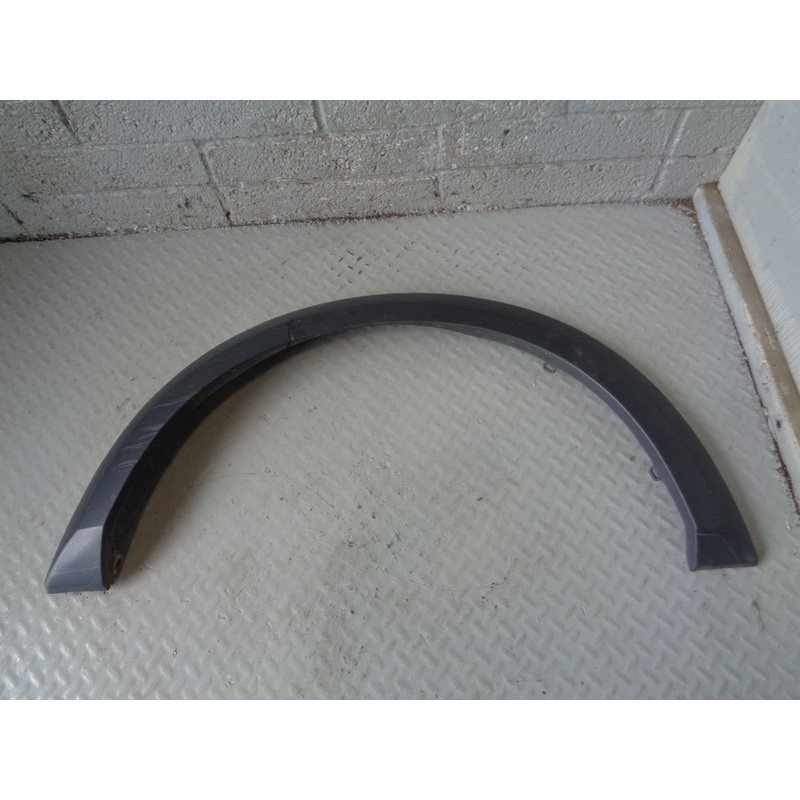 Discovery 3 Wheel Arch Moulding Trim Wing Front Near Side Land Rover L19055