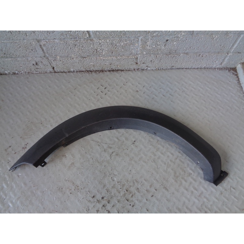 Freelander 1 Rear Wheel Arch Trim Off Side 3 Door DFK500040PMA Land Rover