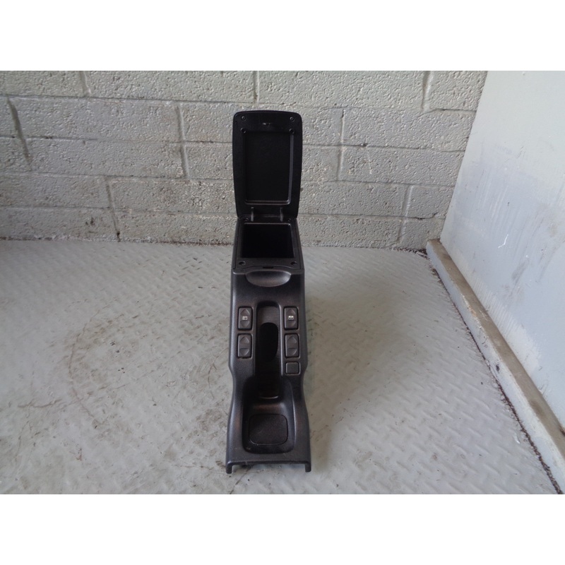 Freelander 1 Centre Console Arm Rest in Black FHM100330 1998 to 2006