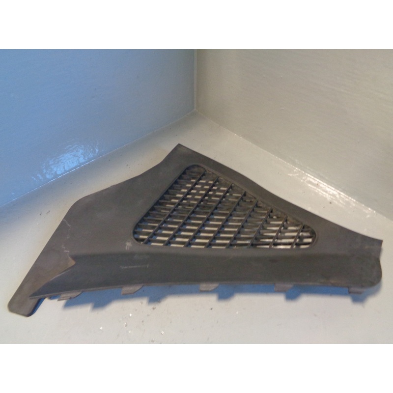 Porsche Cayenne 92A Windscreen Wiper Cover Trim Near Side 7P5 819 175 C