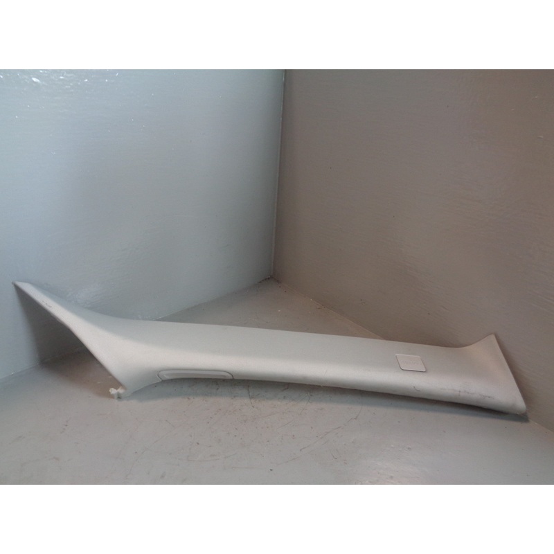 Range Rover Evoque A Pillar Trim Off Side Right Ivory Interior L538