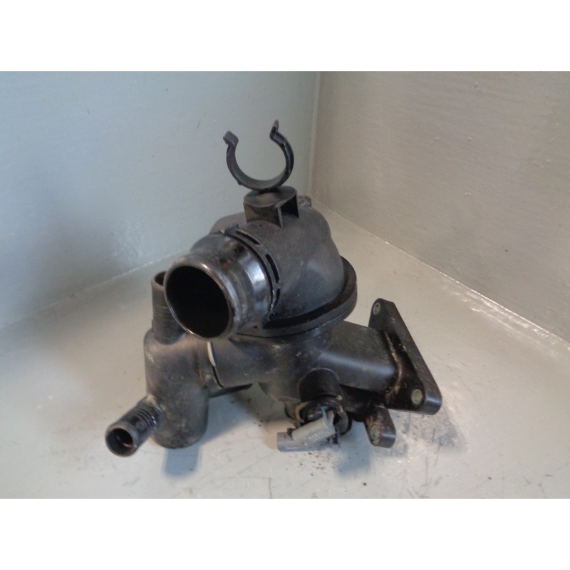 Range Rover Evoque Thermostat Housing G4D3 8575 BC 2.0 D L538 2016 to 2018