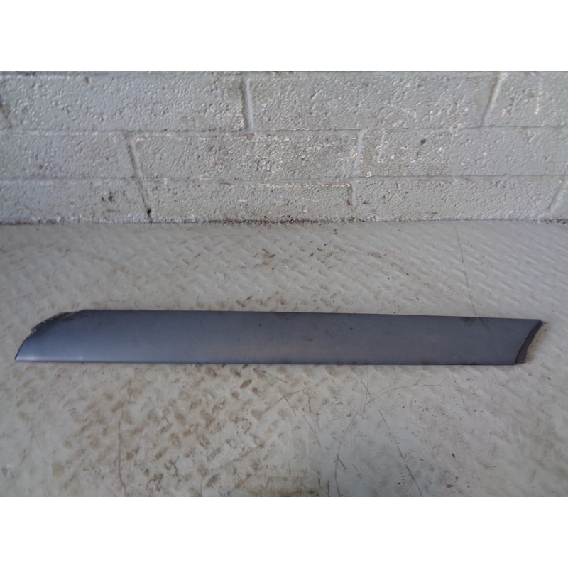 Range Rover L322 A Pillar Cover Windscreen Trim Off Side Front DCB500182