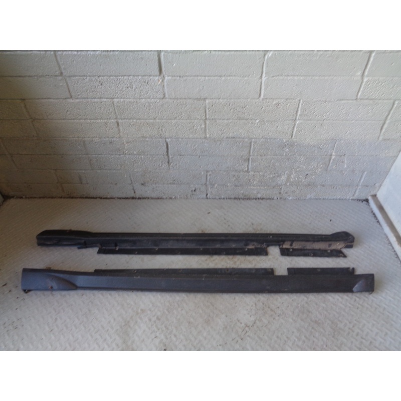 Discovery 2 Sill Trim Cover Protectors Pair Of Land Rover 1998 to 2004 L25065