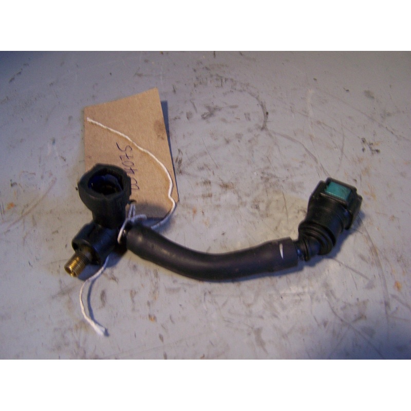 2.7 TDV6 Fuel Pipe Euro 4 Discovery 3 Range Rover Sport Land Rover L04075