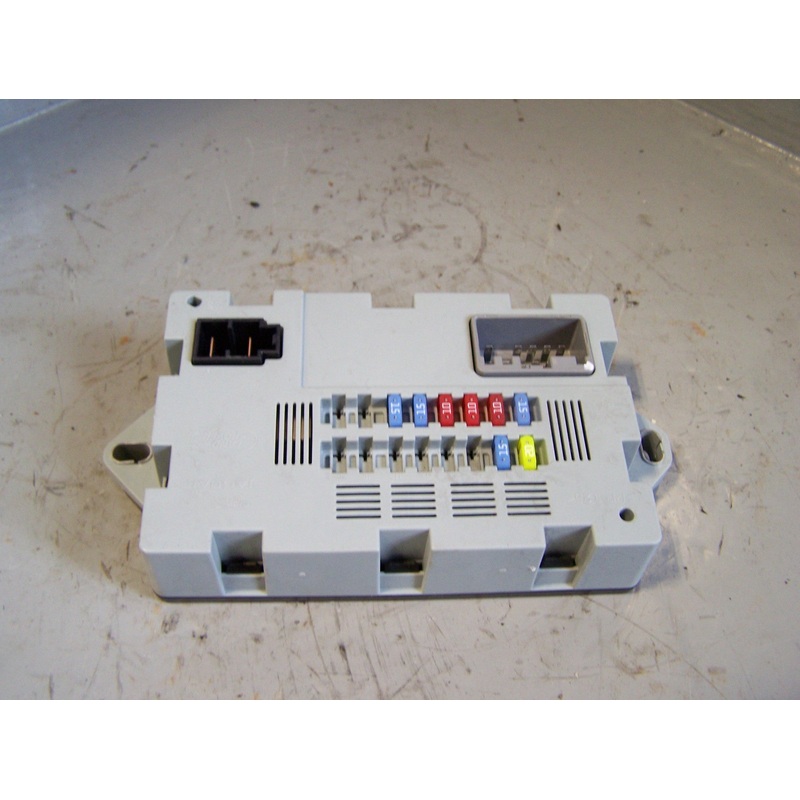 Discovery Sport Fuse Box Rear CPLA-14Q073-AA L550 Land Rover 2014 to 2019