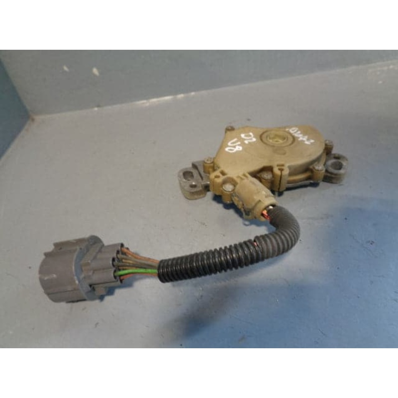 Discovery 2 Inhibitor Switch Auto 0501 209 718 Land Rover 1998 to 2004