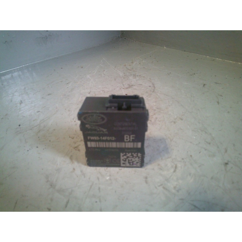 Discovery Sport Tyre Pressure Control Module FW93-14F012-BF L550 Land Rover