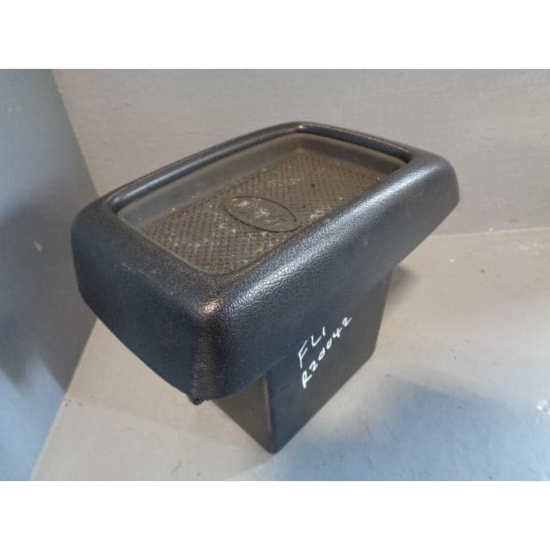 Freelander 1 Centre Console Arm Rest in Black Land Rover FMH100330 1998 to 2006