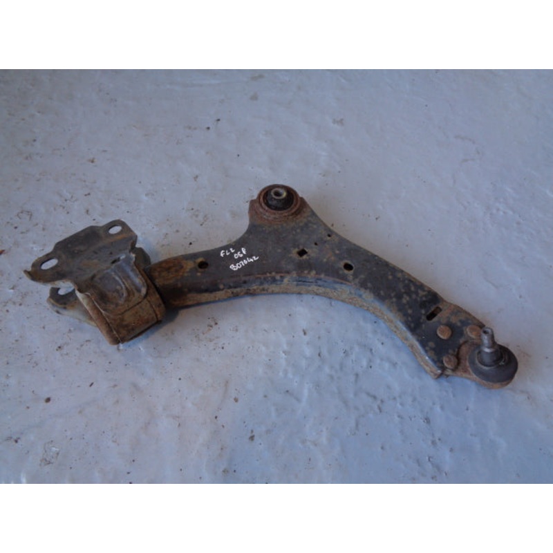 Freelander 2 Front Control Arm Suspension Off Side Lower 2006 to 2014