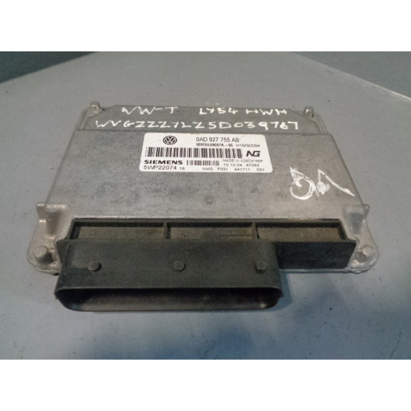 Volkswagen VW Touareg 7L Transfer Gearbox ECU Automatic 0AD 927 755 AB
