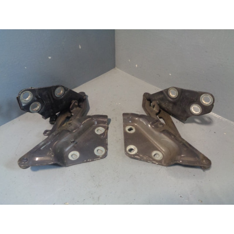 VW Volkswagen Touareg 7L Bonnet Hinge Hinges Pair Of 2002 to 2010 Mk1