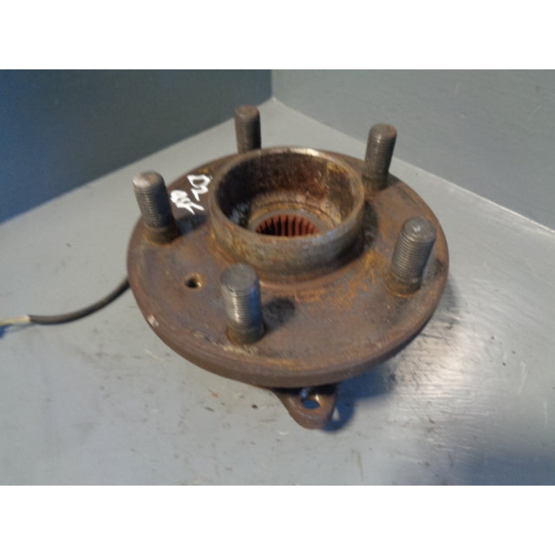 Discovery 2 Hub Bare with ABS Sensor Off Side Front Land Rover 1998 to 2004
