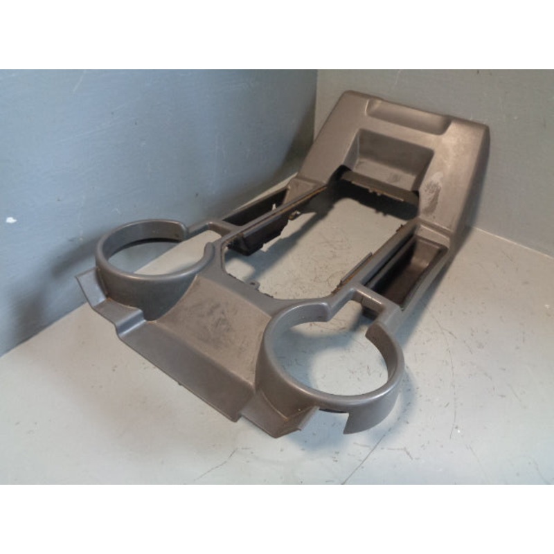 Discovery 3 Centre Console Trim Cup Holders Land Rover FJV500172 2004 to 2009