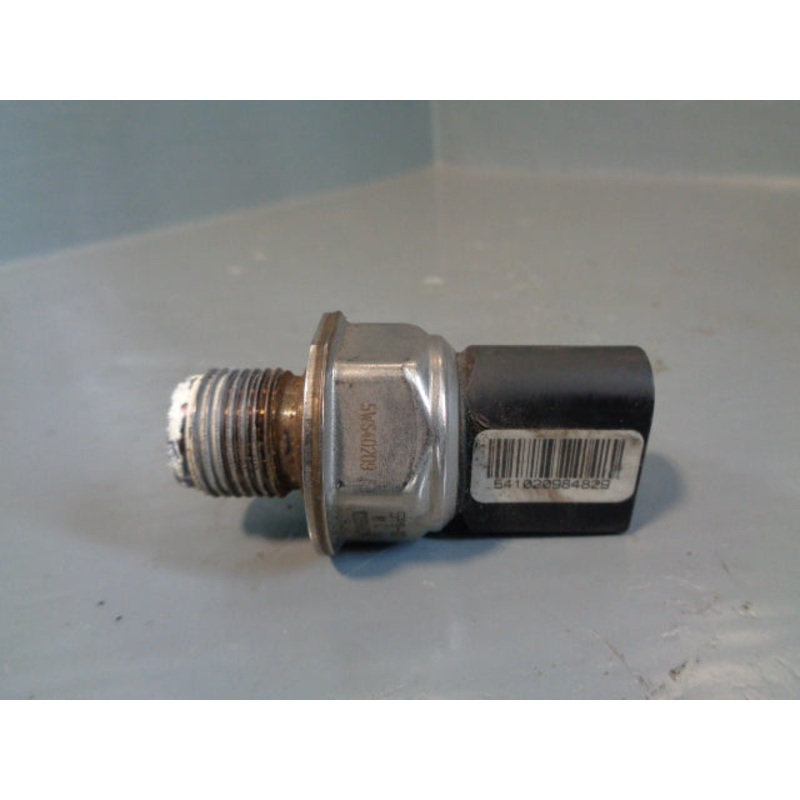Discovery 3 Fuel Rail Sensor Diesel Range Rover Sport 1020984829 Land Rover