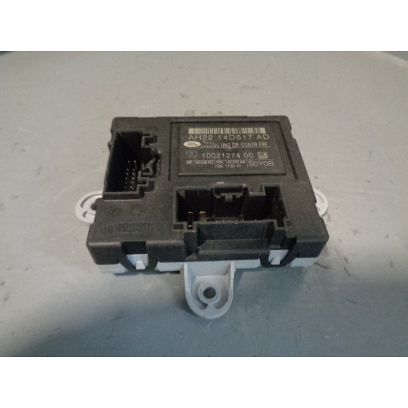 Discovery 4 Door Control Module ECU Near Side Front AH22 14D617 AD Land Rover