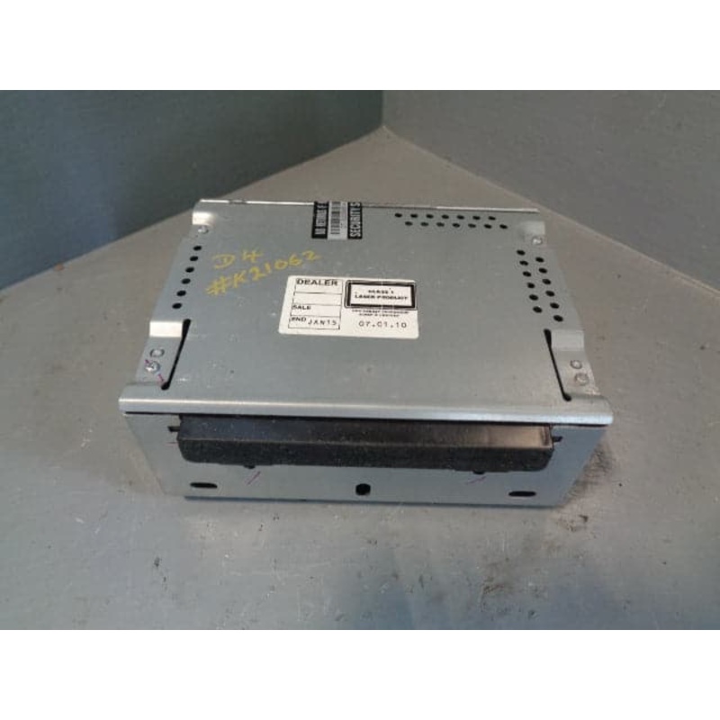 Discovery 4 Radio CD Head Unit Stereo Sat Nav Land Rover AH22-18C815-CC