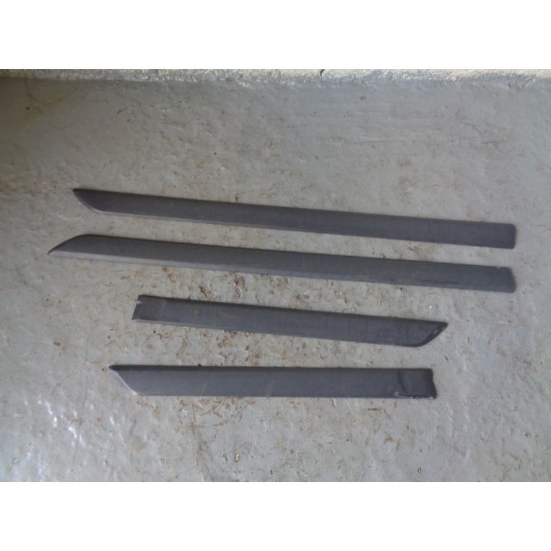 Freelander 2 Door Trims Rubbing Strips Set 4 Piece Land Rover 2006 to 2011