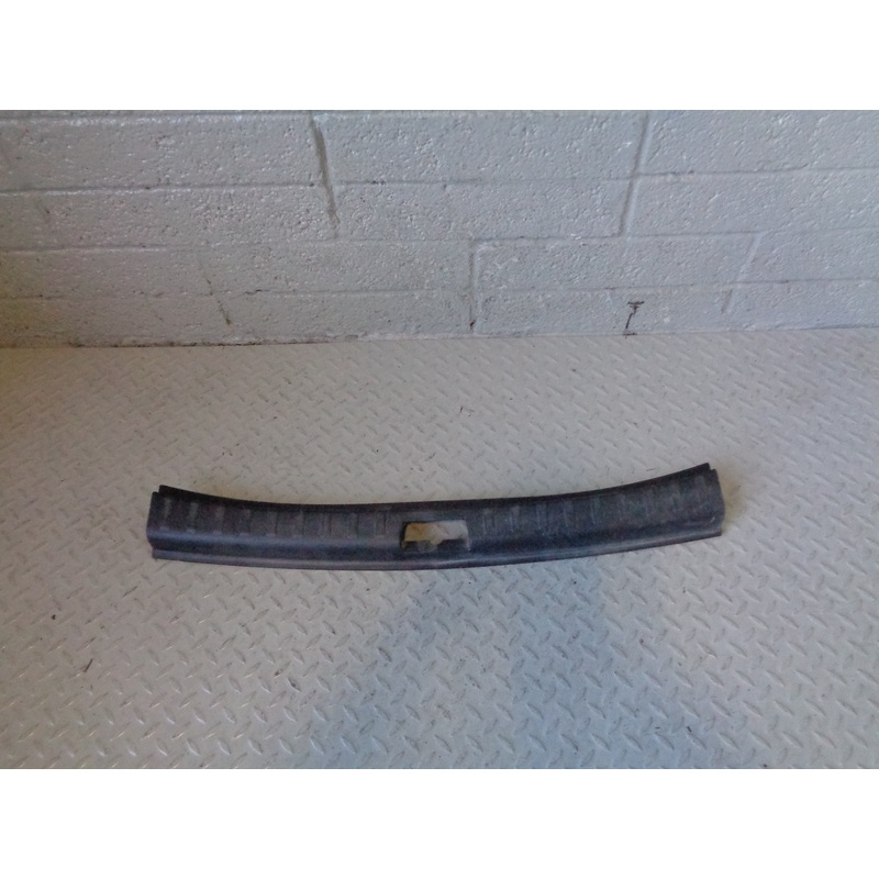 Freelander 2 Rear Boot Lock Surround Scuff Trim 6H52-113A10-ACW Land Rover