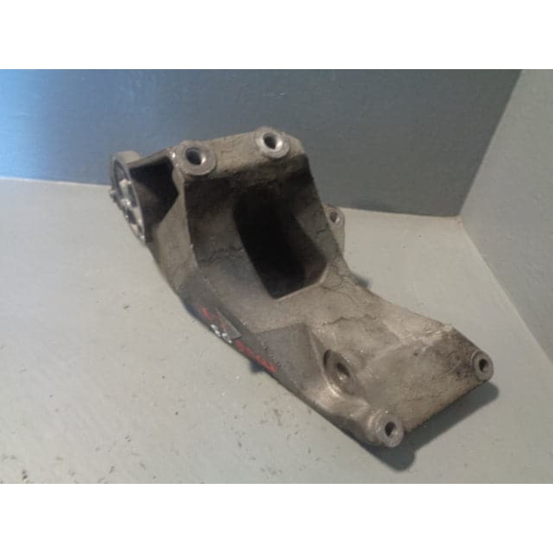 Alternator Bracket Mount 2.7 TDV6 YLU500290 Discovery 3 Range Rover Sport Euro 3