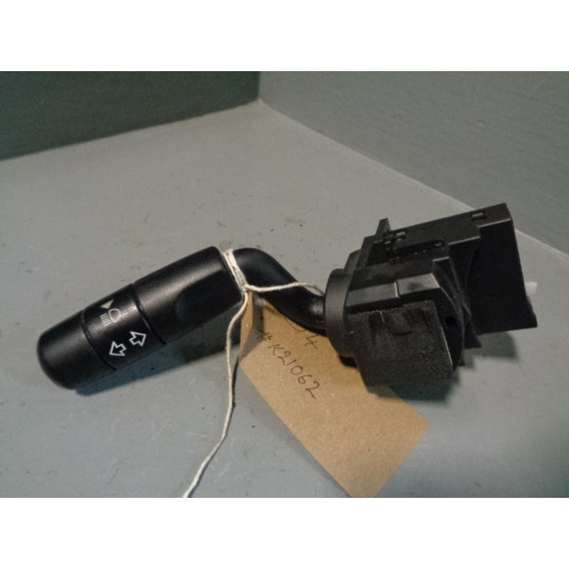 Discovery 4 Indicator Headlight Beam Control Stalk Land Rover 2009 to 2014