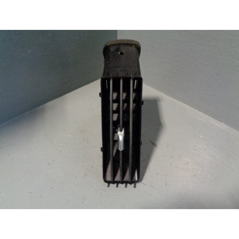 Freelander 2 Air Vent Near Side Centre Dashboard Land Rover 2006 to 2011