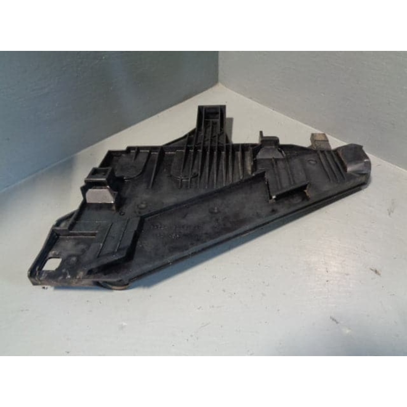 Freelander 2 Headlight Bracket Tray Panel Near Side Land Rover 6H52-13D084-B