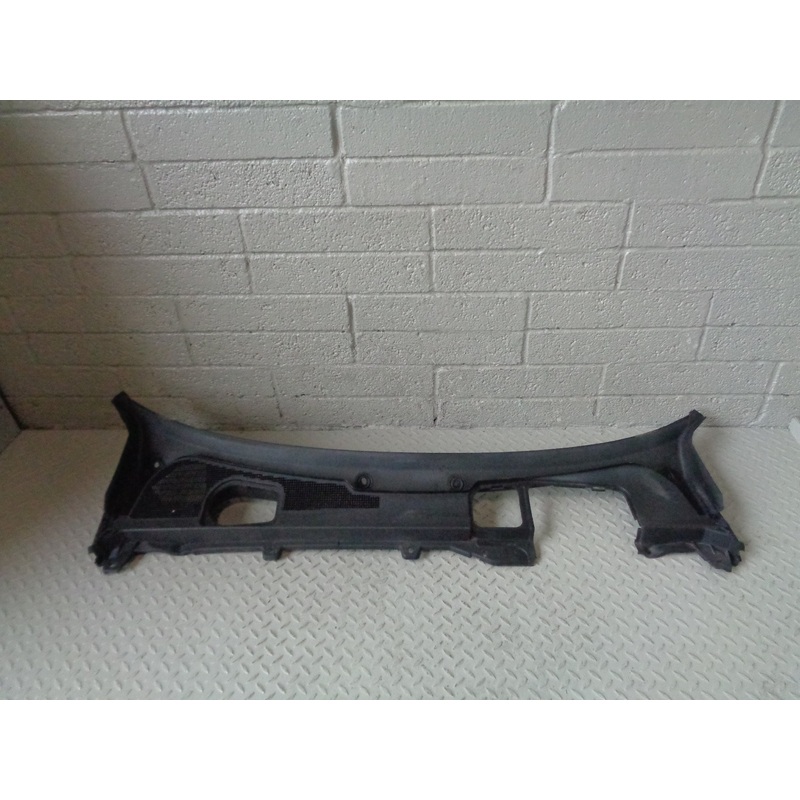 Freelander 2 Scuttle Panel Windscreen 6H52-4105-B Land Rover 2006 to 2011