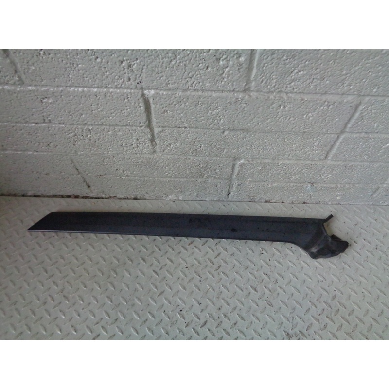 Discovery 3 A Pillar Trim Cover External Off Side Front Land Rover 2004 to 2009