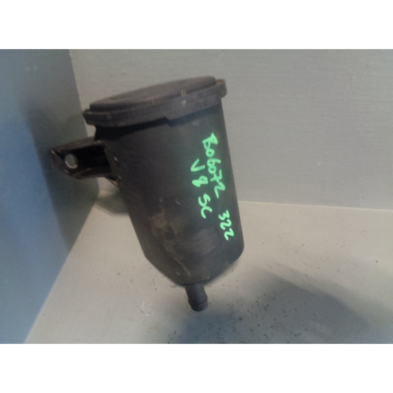 Range Rover Fuel Vapour Canister L322 4.2 and 4.4 V8 Petrol WTB000073