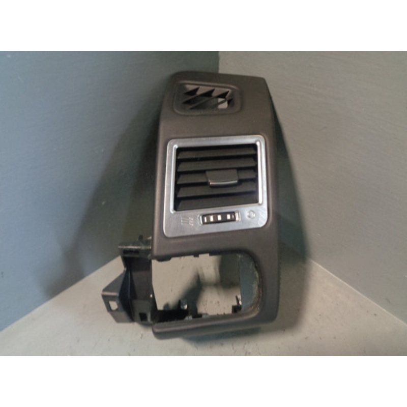 Range Rover Sport Air Vent Off Side Outer Dashboard with Trim Black 2009 to 2013