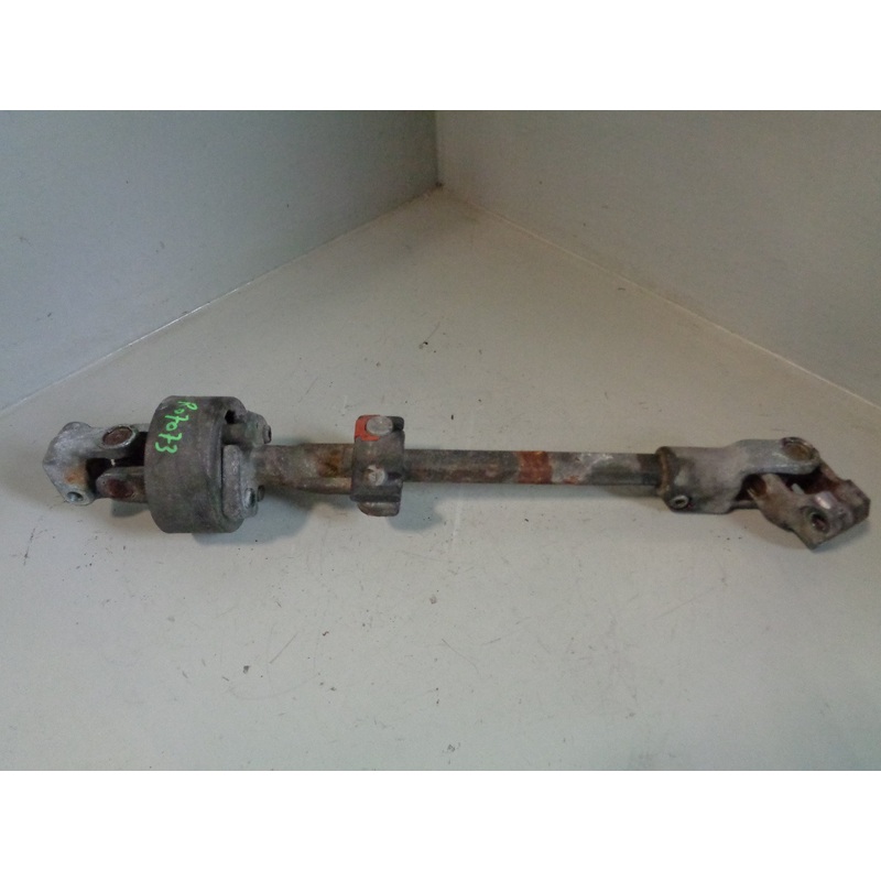 Discovery 2 Lower Steering Column UJ Knuckle Joint QME500020 Land Rover