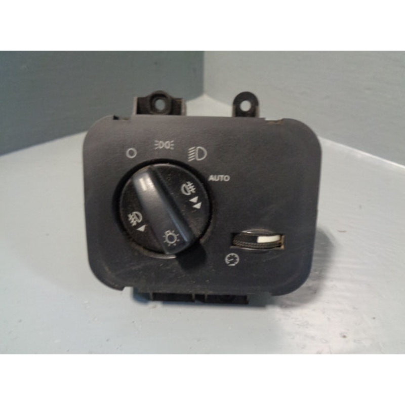 Discovery 3 Headlight Switch Auto YUD501220PVJ Land Rover Range Rover Sport