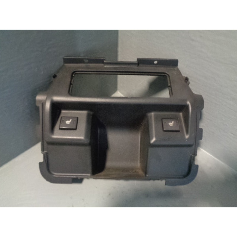 Range Rover Sport FHM500060PVJ Centre Console Rear Heated Seat Switches