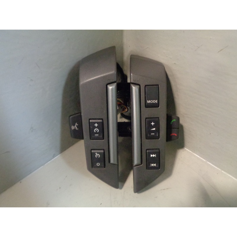 Range Rover Sport Steering Wheel Audio and Cruise Controls L320 2005 to 2009