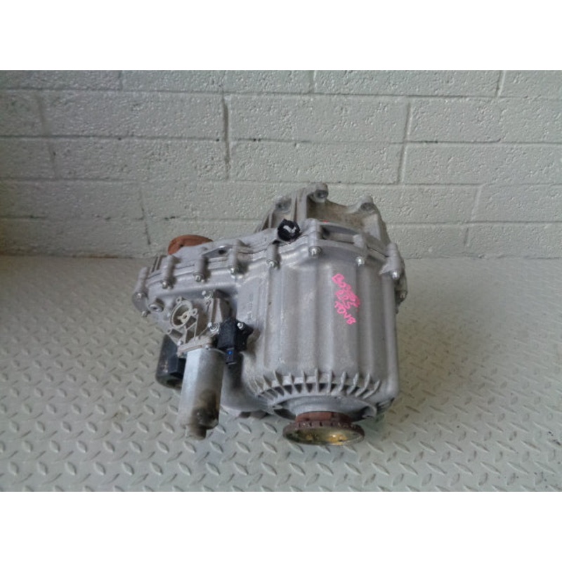Range Rover Sport Transfer Box and Stepper Motor 3.54 L320 2006 to 2009