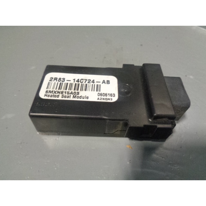 Rear Heated Seat Module 2R83-14C724-AB / AA Discovery 3 Range Rover Sport