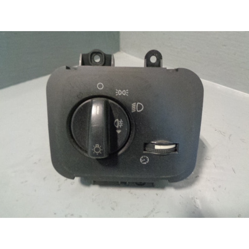 Discovery 3 Headlight Switch Light YUD501460PVJ Land Rover 2004 to 2009