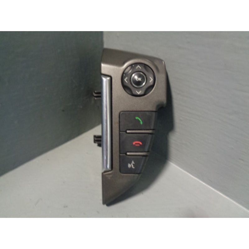 Discovery 4 Steering Wheel Audio Phone Controls AH22-13D767-DC Land Rover