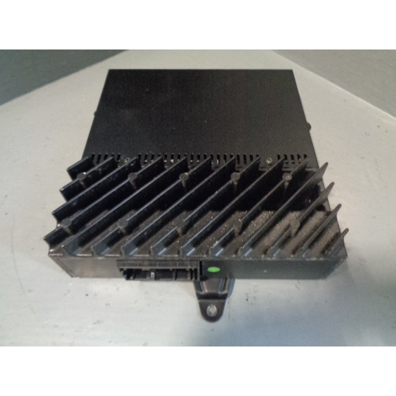 Range Rover Amp Amplifier L322 Lear XQK000020 Land Rover 2002 to 2006