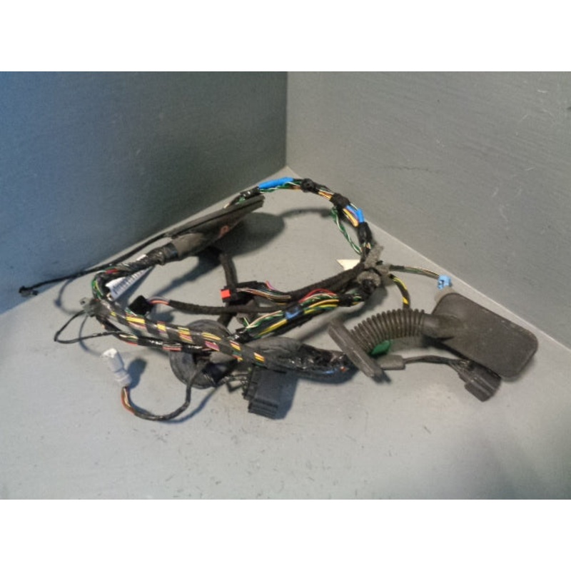 Discovery 4 Near Side Door Wiring Loom Rear Left AH22-14633-EB Land Rover