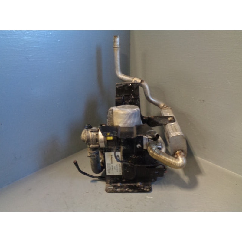 Discovery 4 Webasto Diesel Pre-Heater Range Rover Sport TDV6 AH22-70G308-AC